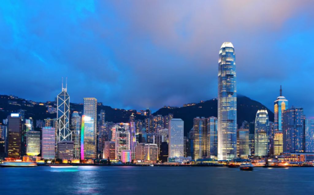 香港優(yōu)才 雖遲但到